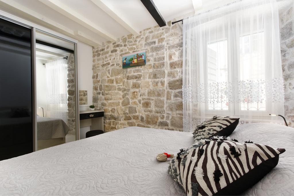 Apartment Stone Split Oda fotoğraf
